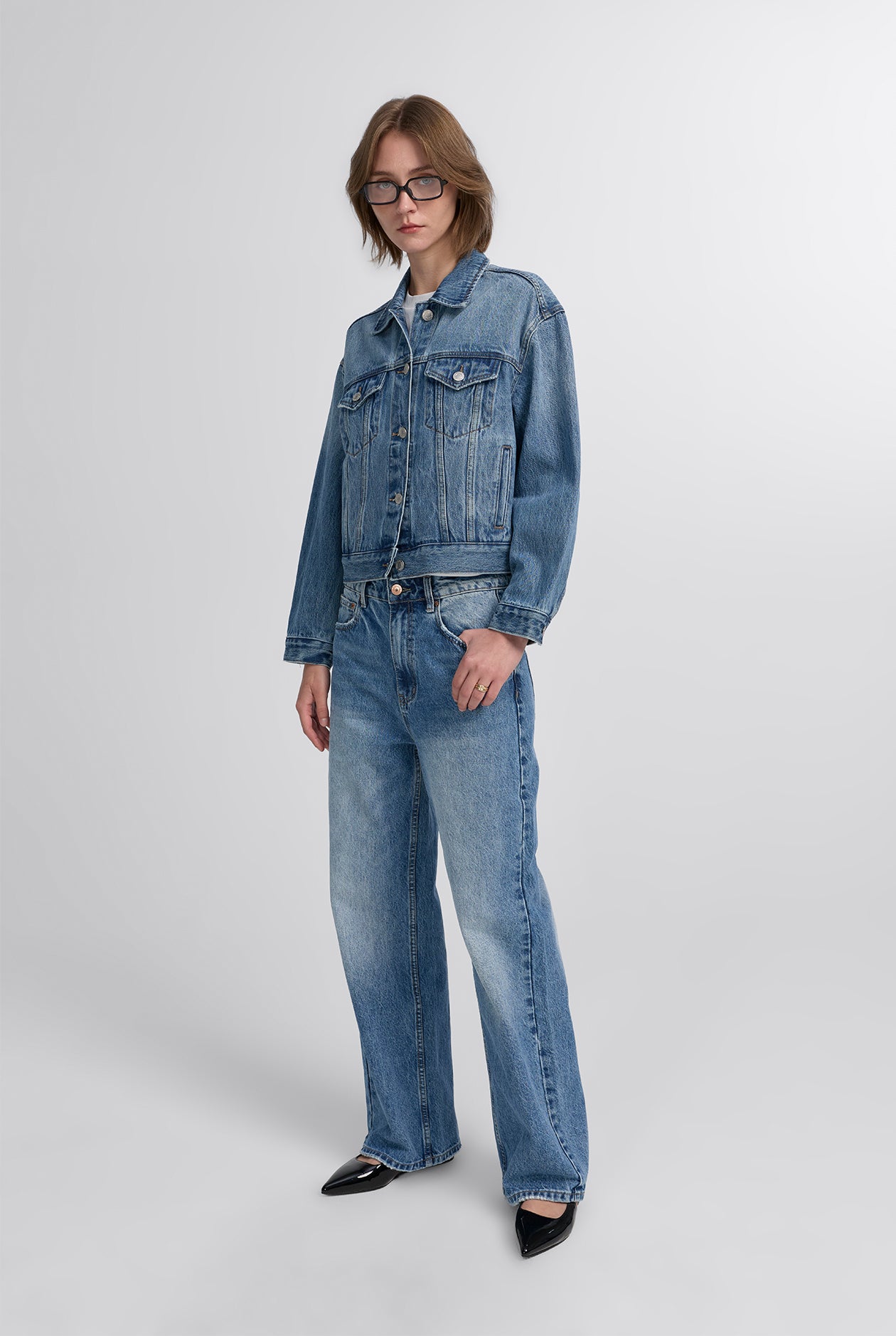 MID-BLUE OVERSIZE TRUCKER JACKET