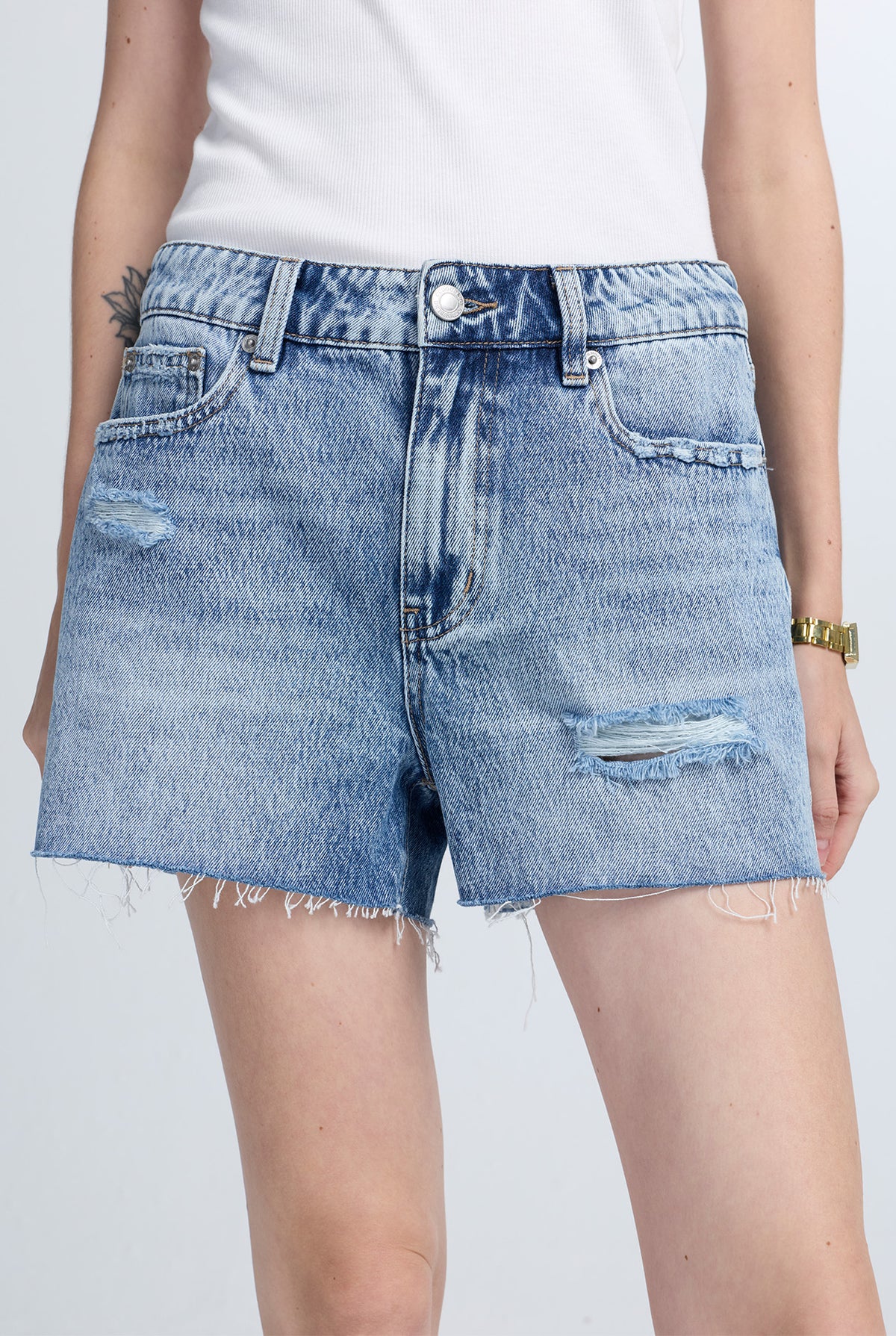 DISTRESSED DENIM SHORTS