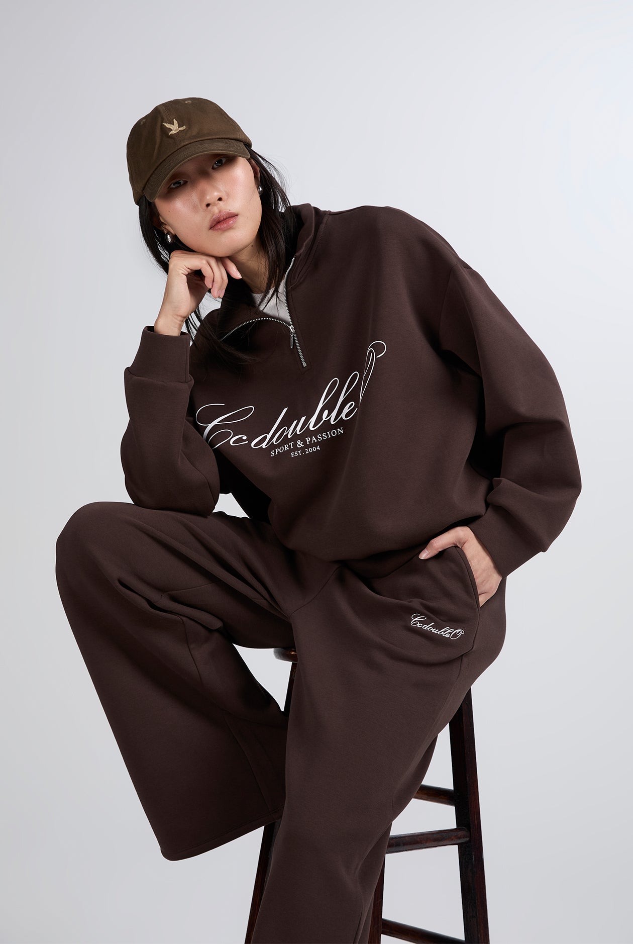 INTERLOCK OVERSIZED HALF ZIP SWEATER
