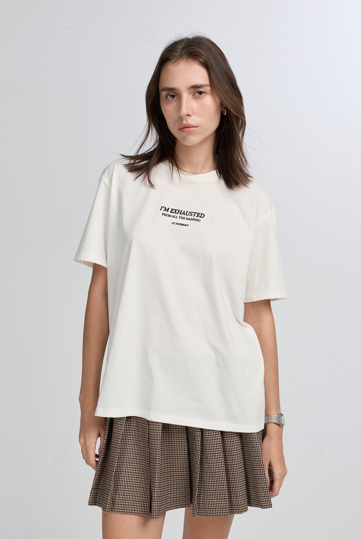 EXHAUSTED CAT OVERSIZED GRAPHIC TEE