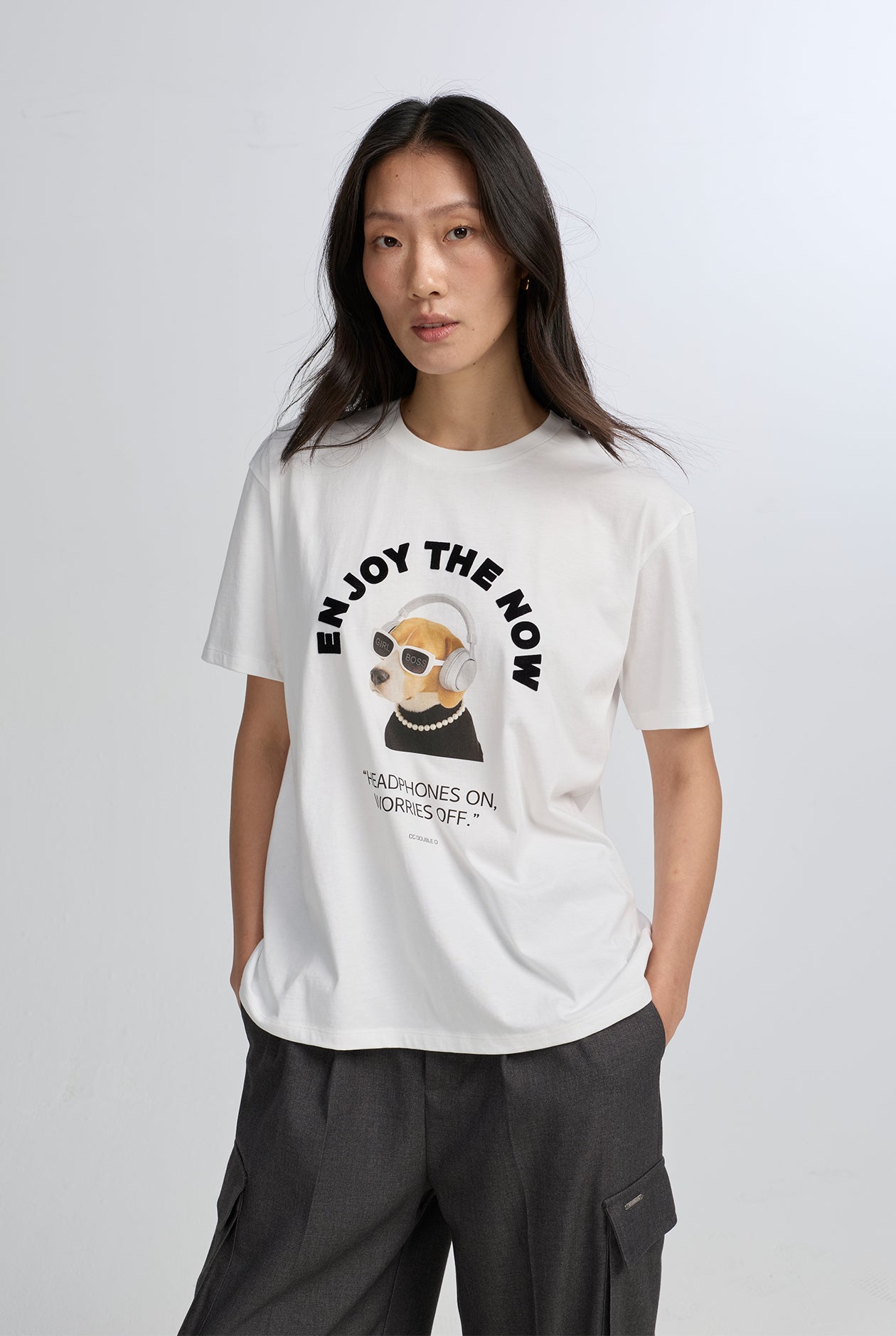 HEADPHONES DOG OVERSIZED GRAPHIC TEE