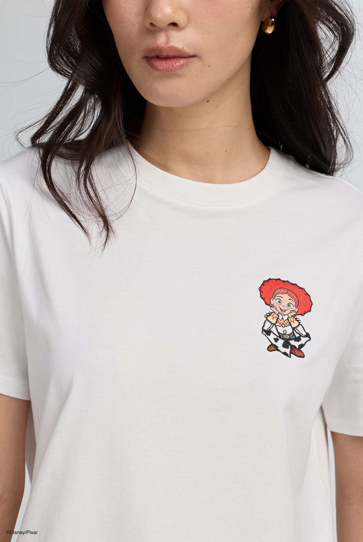 TOY STORY "JESSIE" EMBROIDERY RELAX TEE