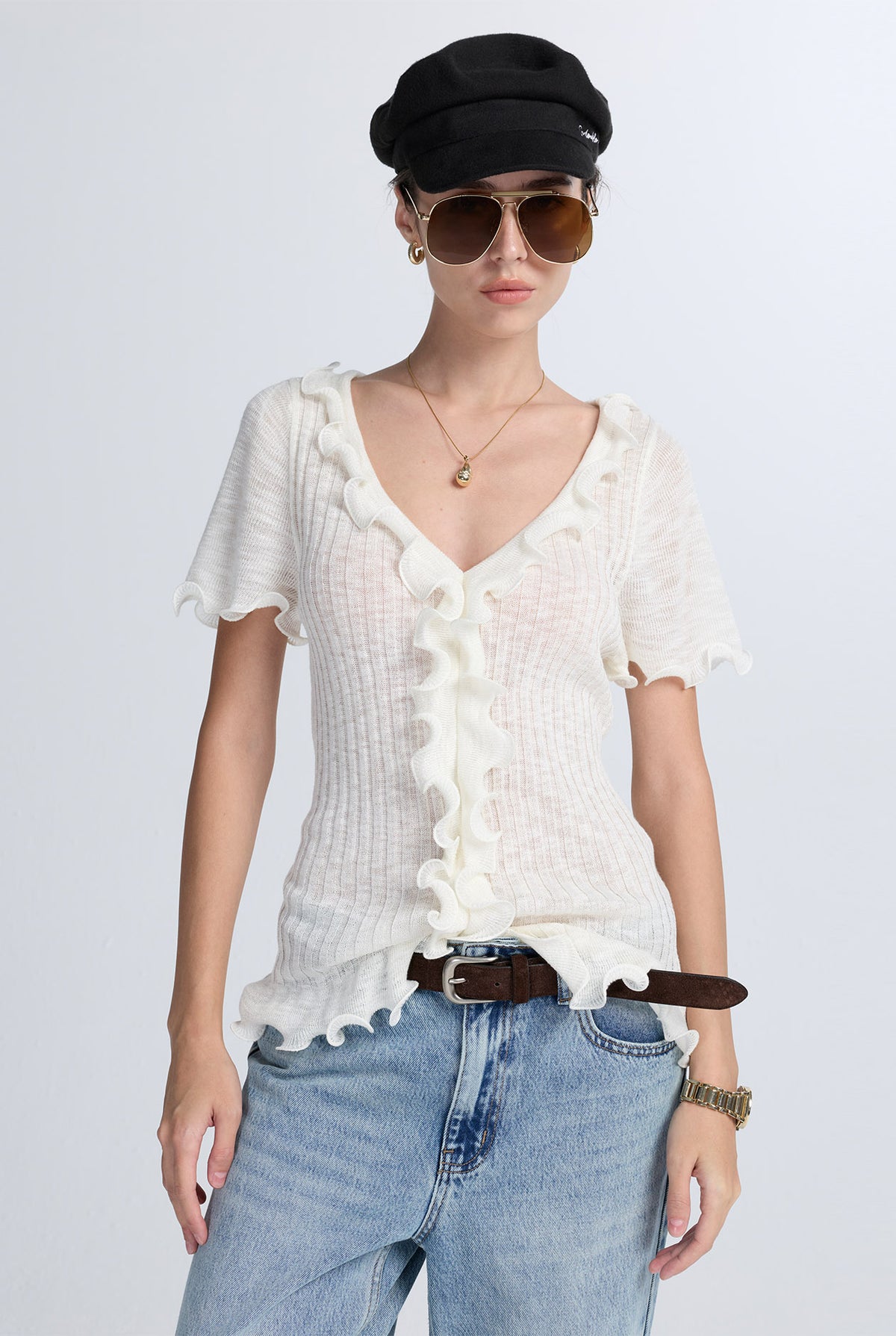 RUFFLE KNIT TOP