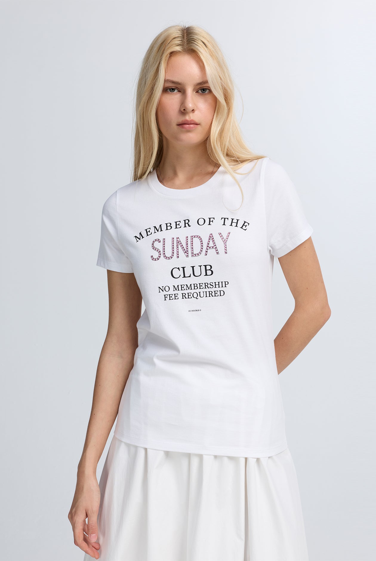 SUNDAY CLUB GRAPHIC TEE