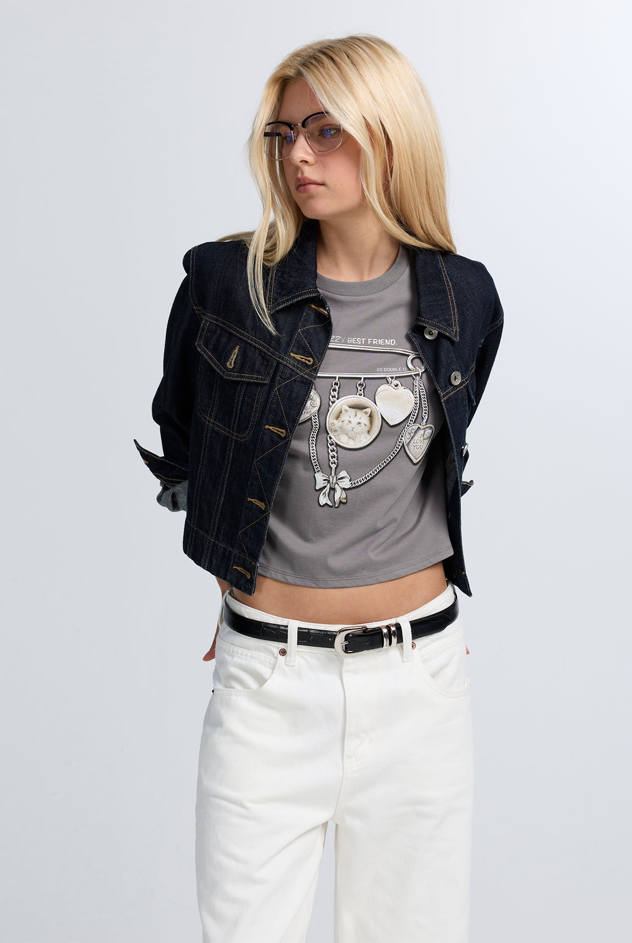 SAFETY PIN CROPPED GRAPHIC TEE