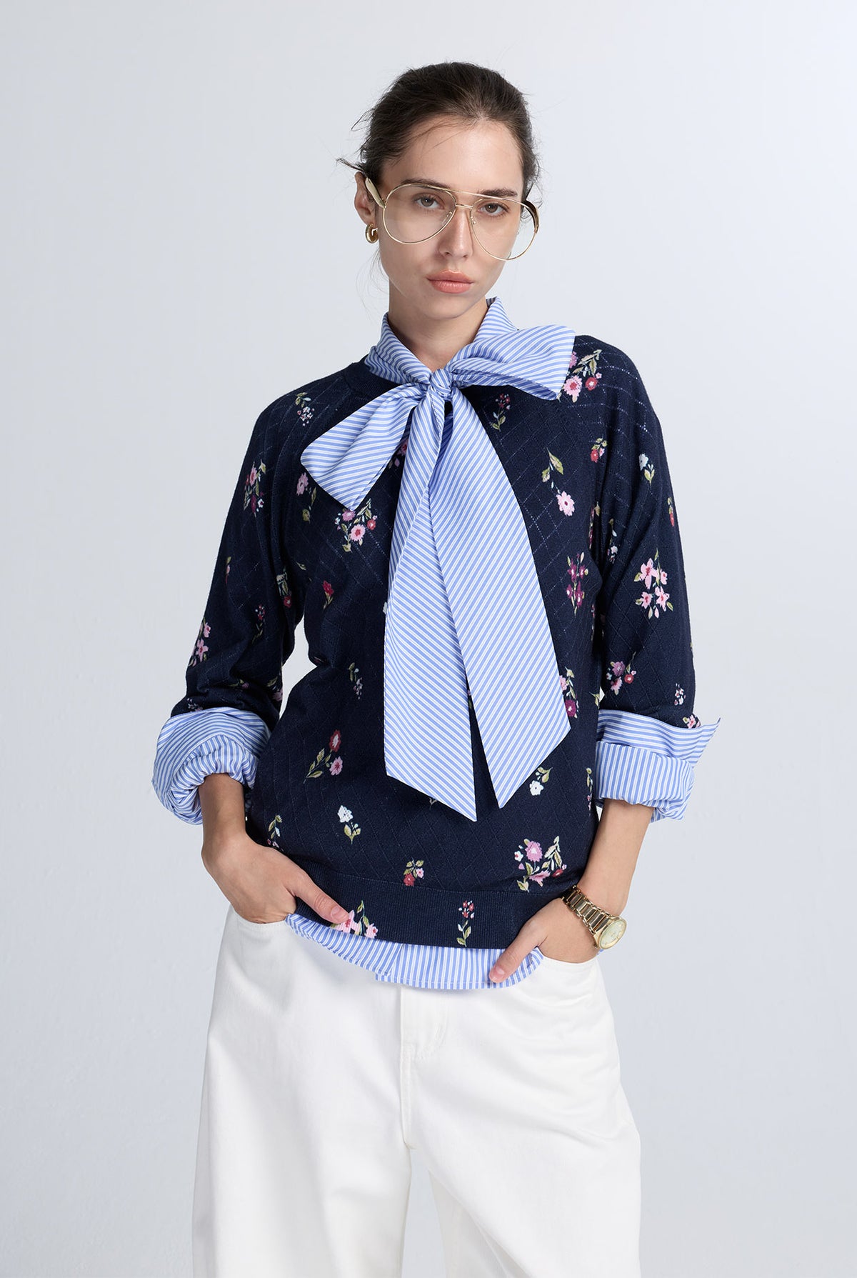 FLORAL PRINT SWEATSHIRT