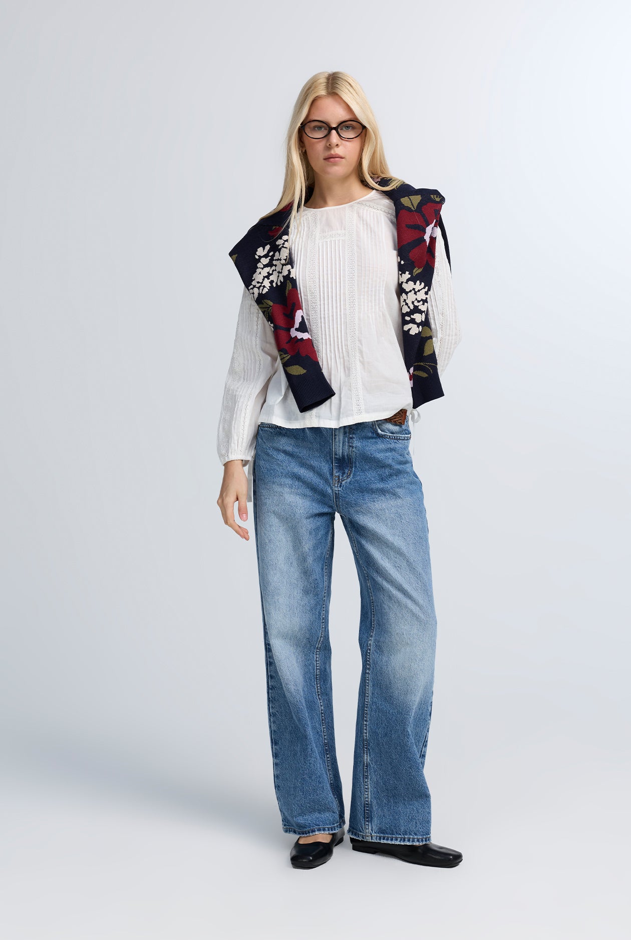 LACE PANELED COTTON LAWN BLOUSE