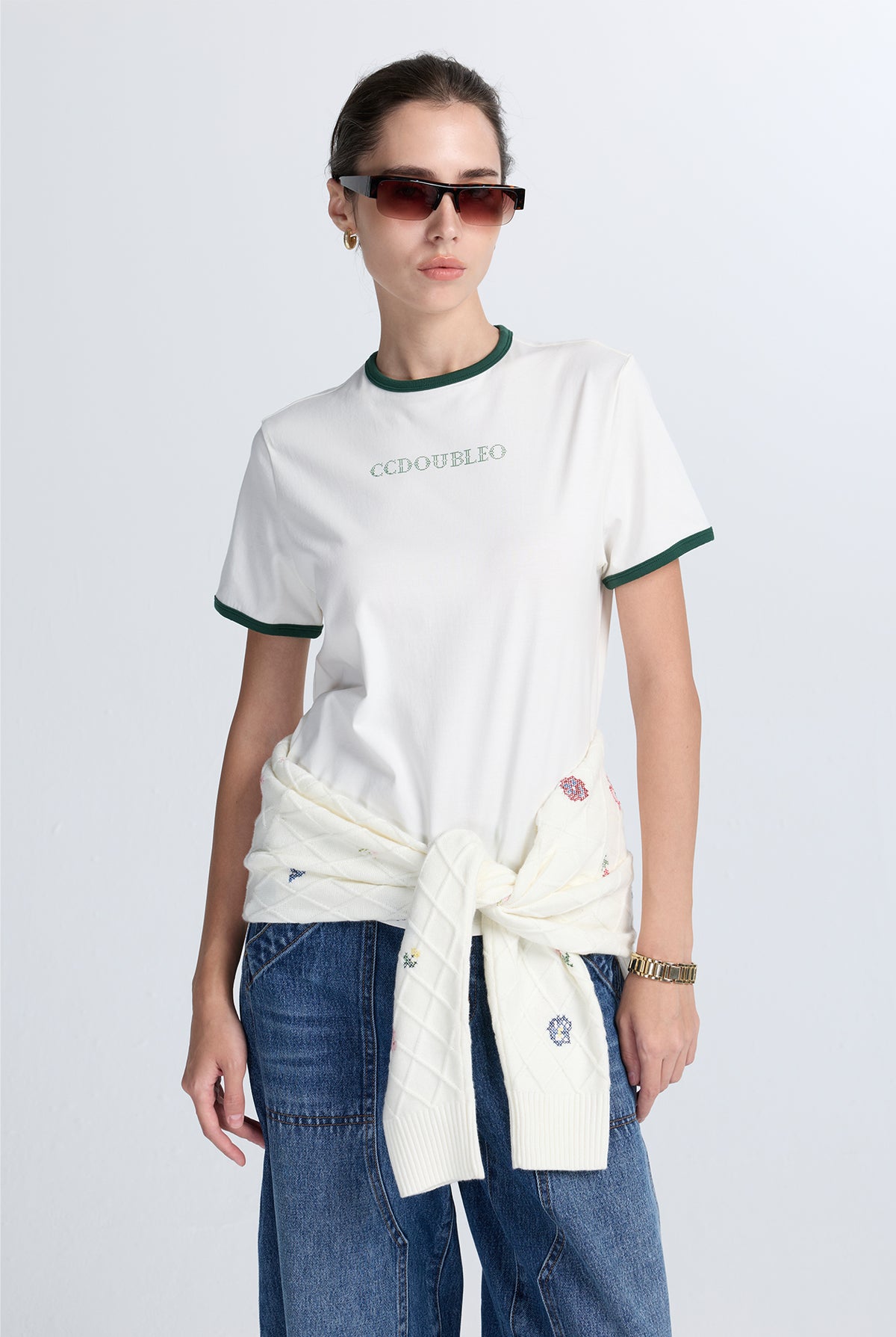 RELAXED EMBROIDERED TEE