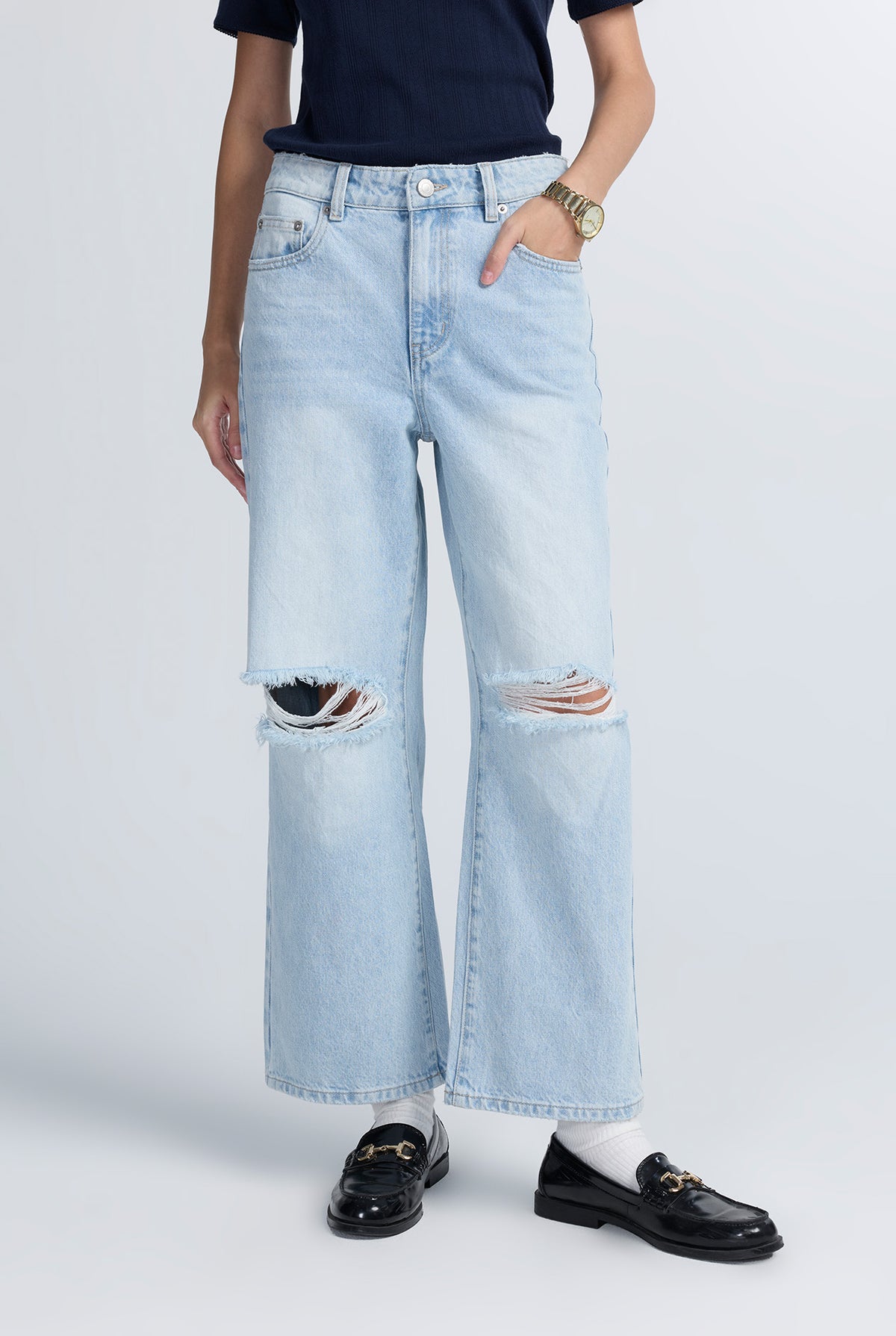 LIGHT BLUE STRAIGHT RIPPED JEANS