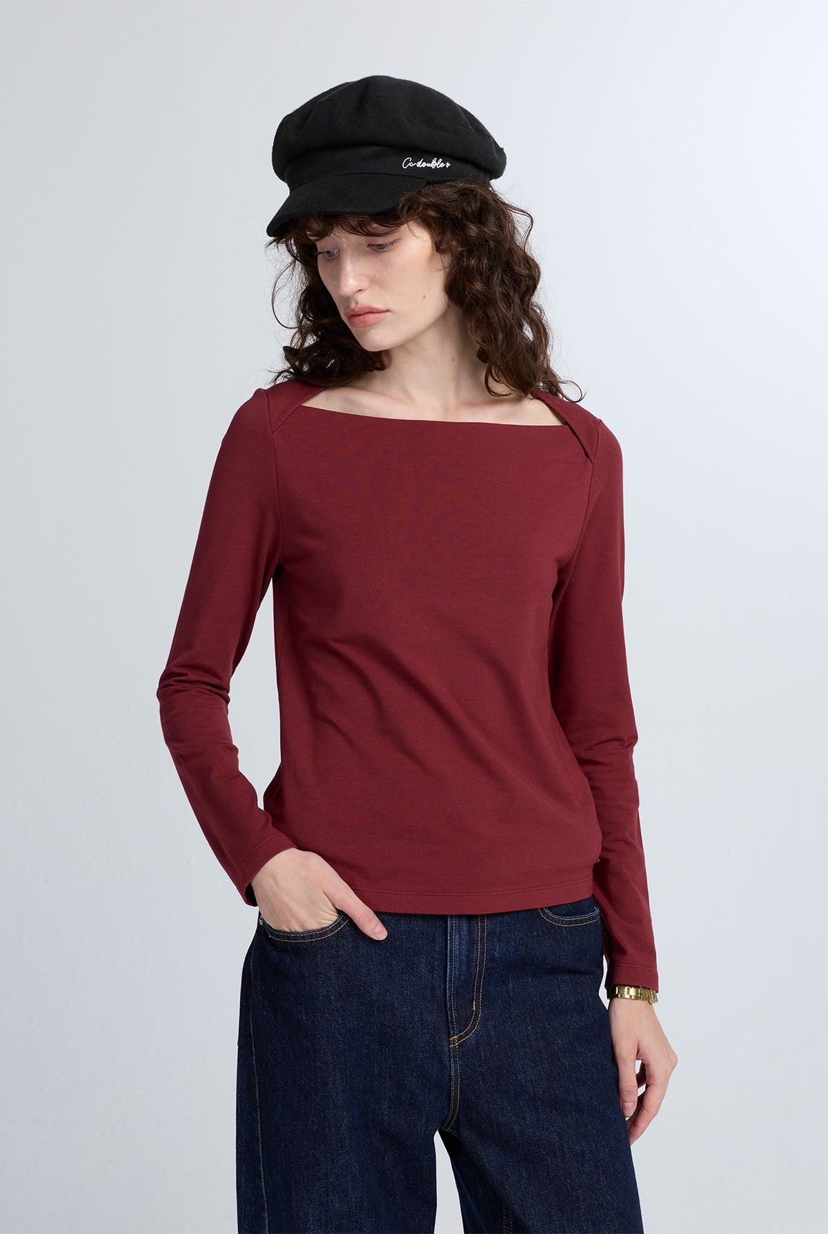 SLIM-FIT LONG SLEEVE T-SHIRT