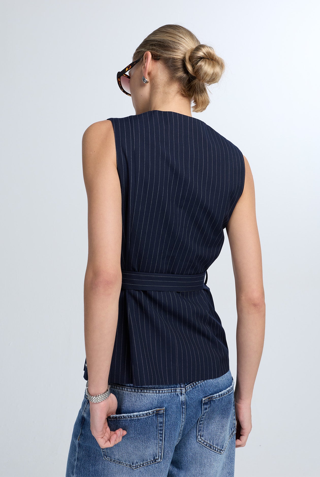 TAILORED WAISTCOAT