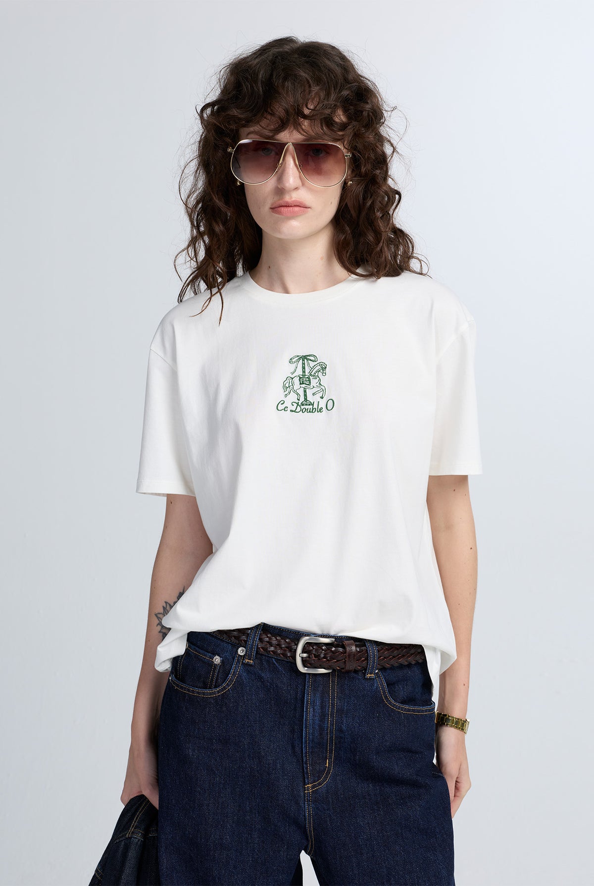 OVERSIZED CAROUSEL GRAPHIC T-SHIRT