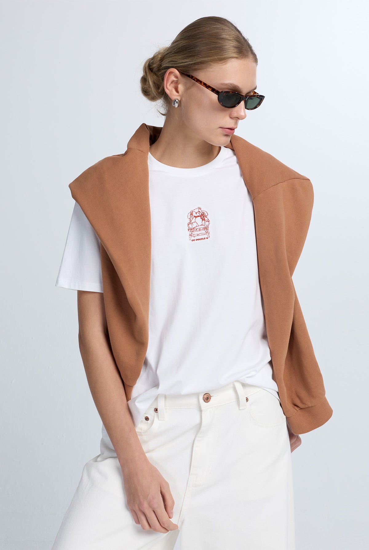TEDDY BEAR GRAPHIC T-SHIRT