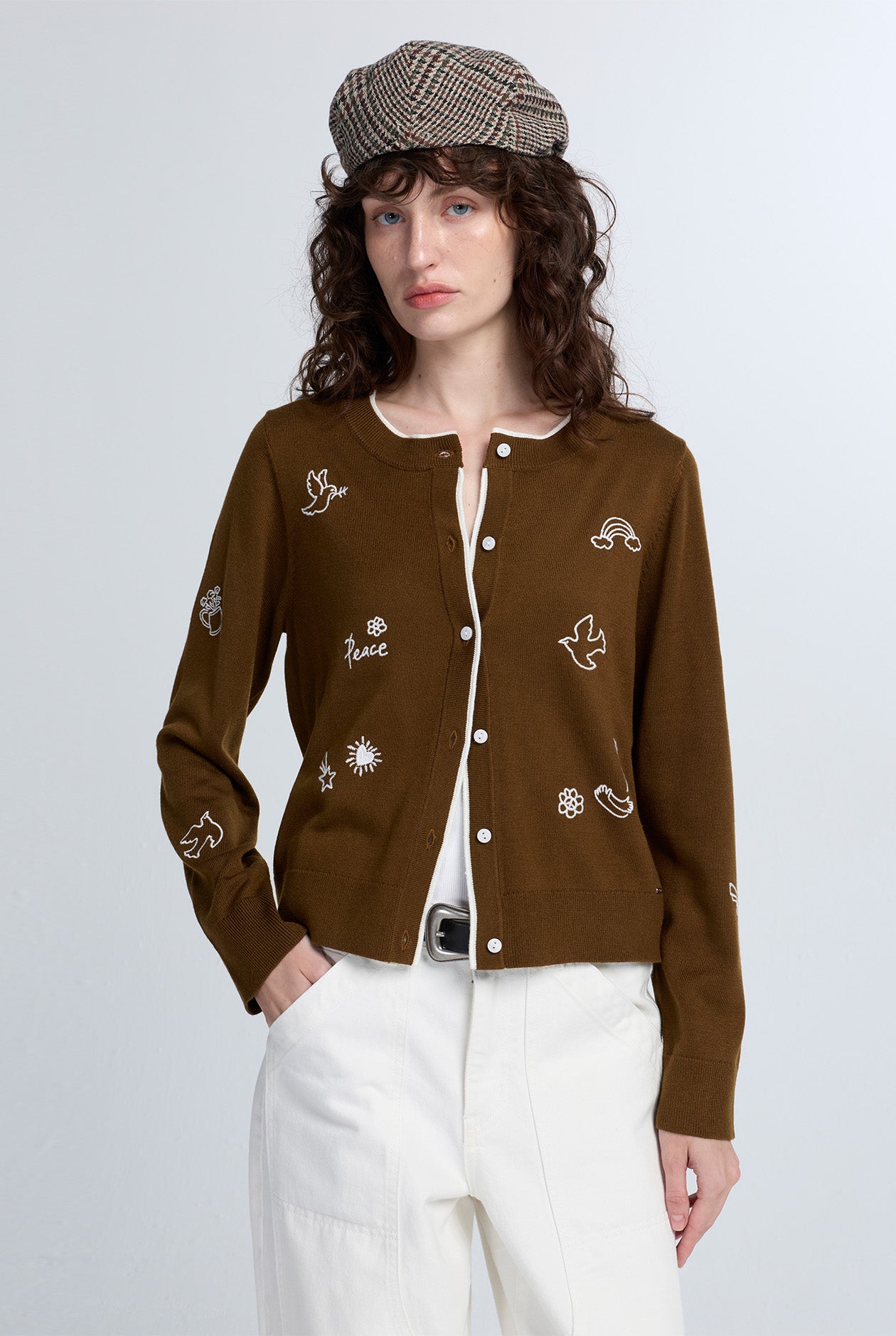 EMBROIDERED KNIT CARDIGAN