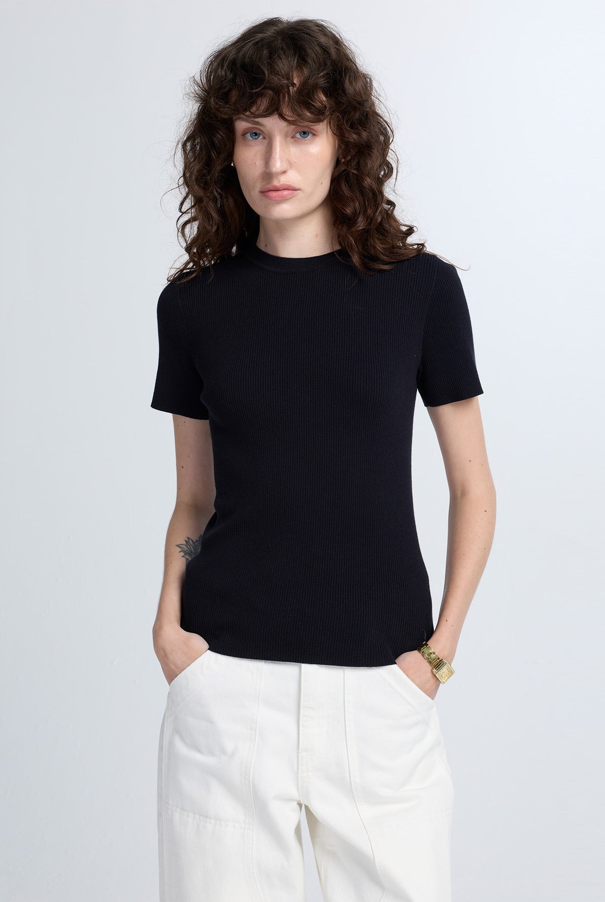 ECO-FRIENDLY YARN SHORT SLEEVE KNITTED TOP