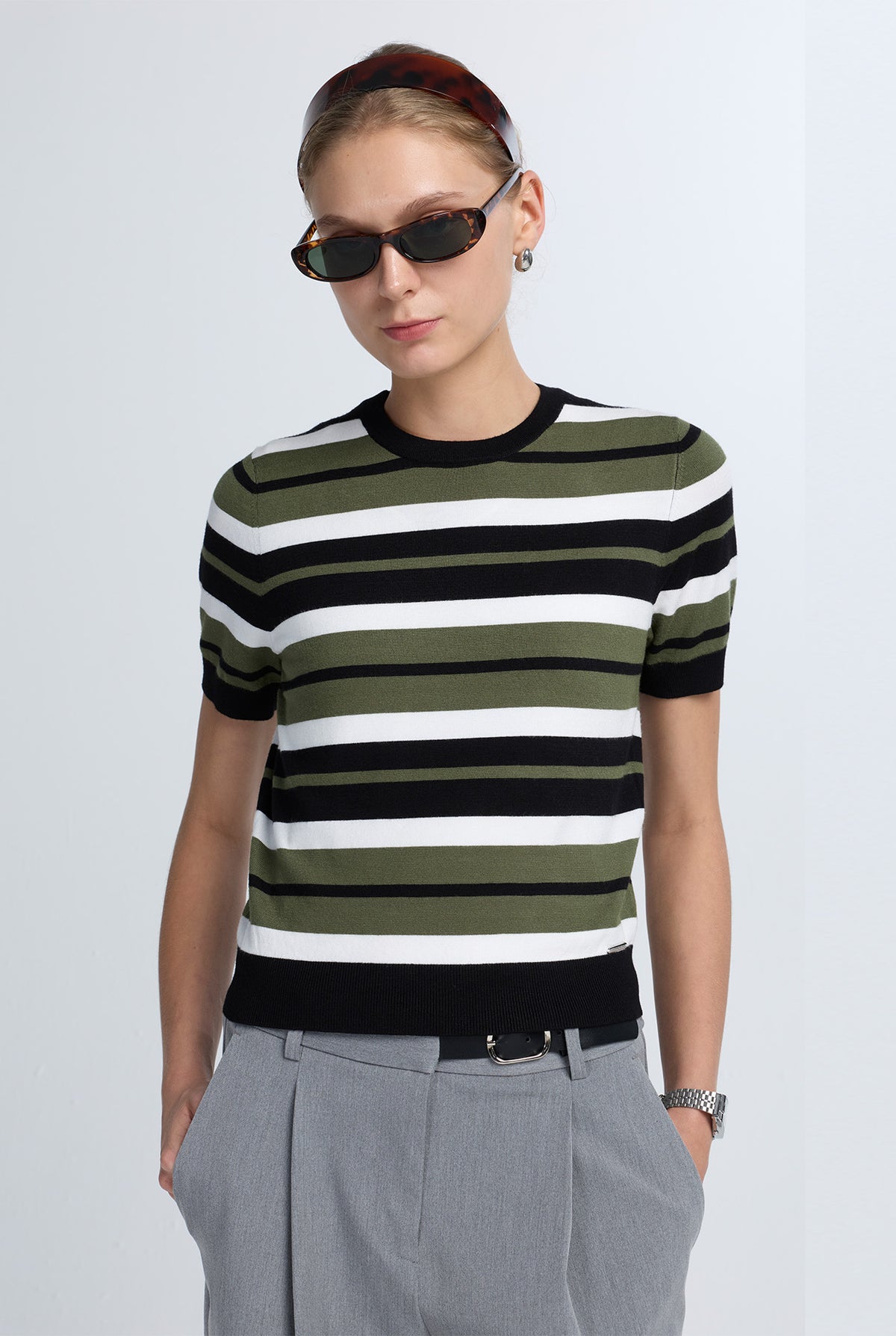 EARTH-TONED STRIPED KNIT TEE