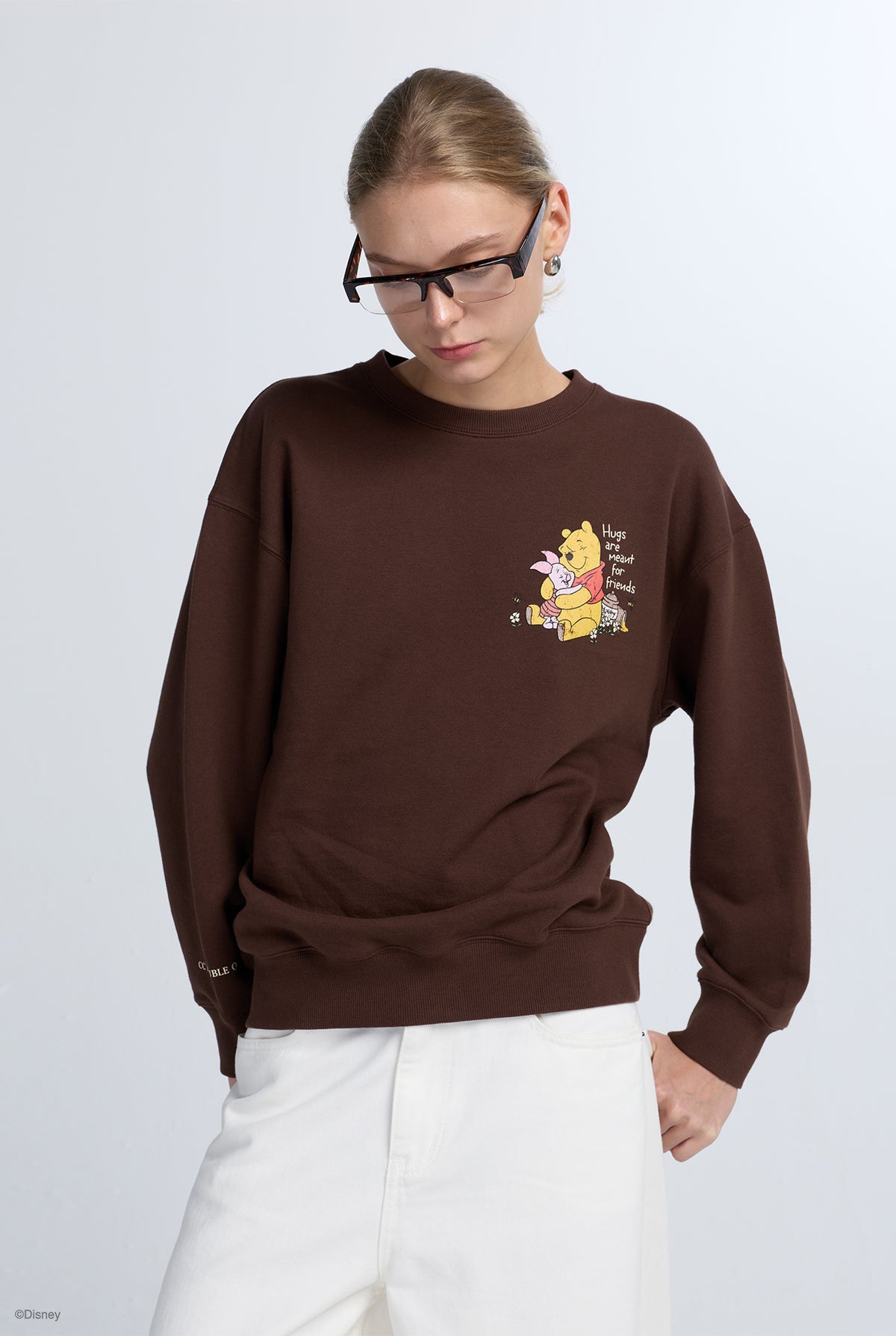 WINNIE THE POOH FRIENDSHIP SWEATSHIRT
