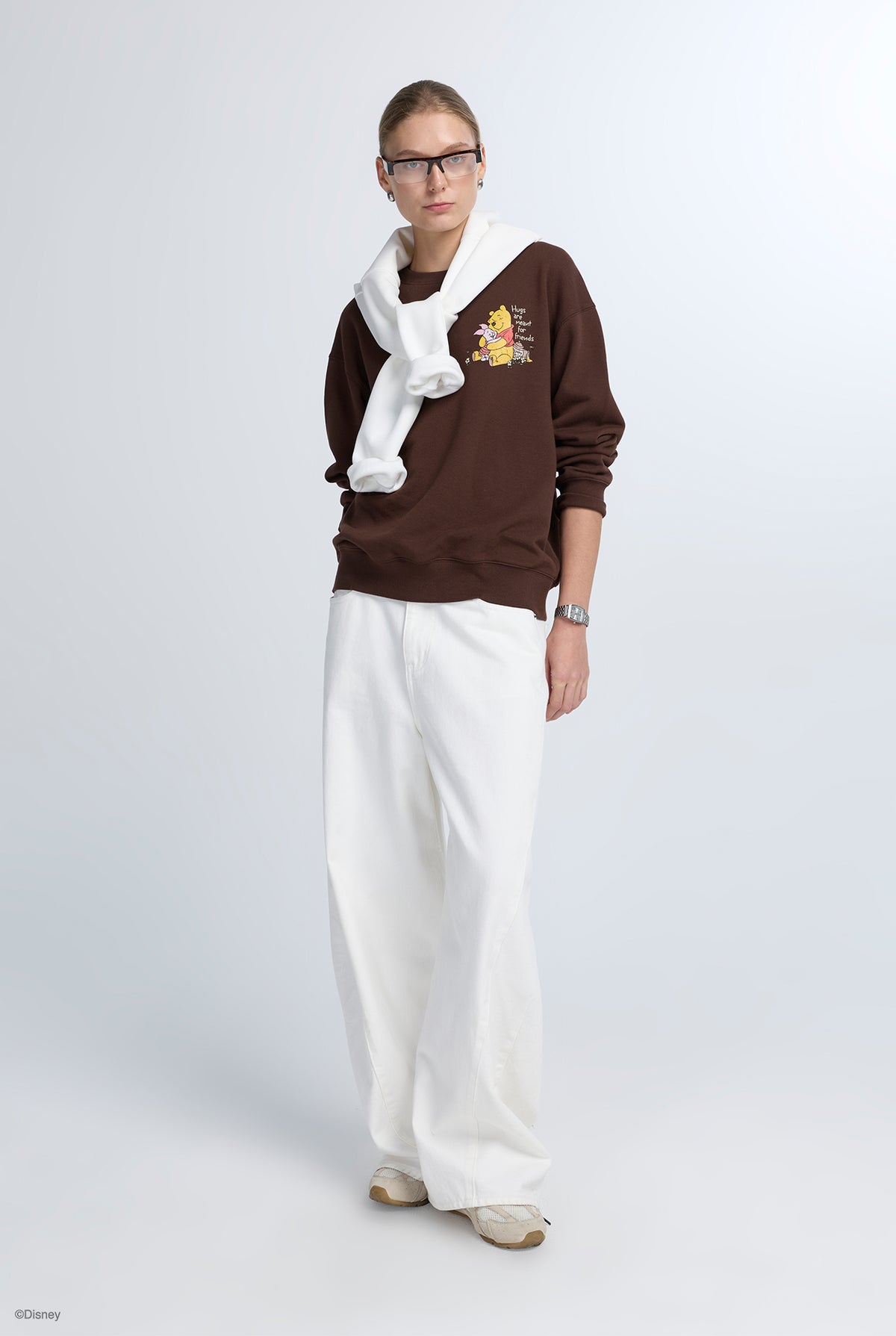 WINNIE THE POOH FRIENDSHIP SWEATSHIRT