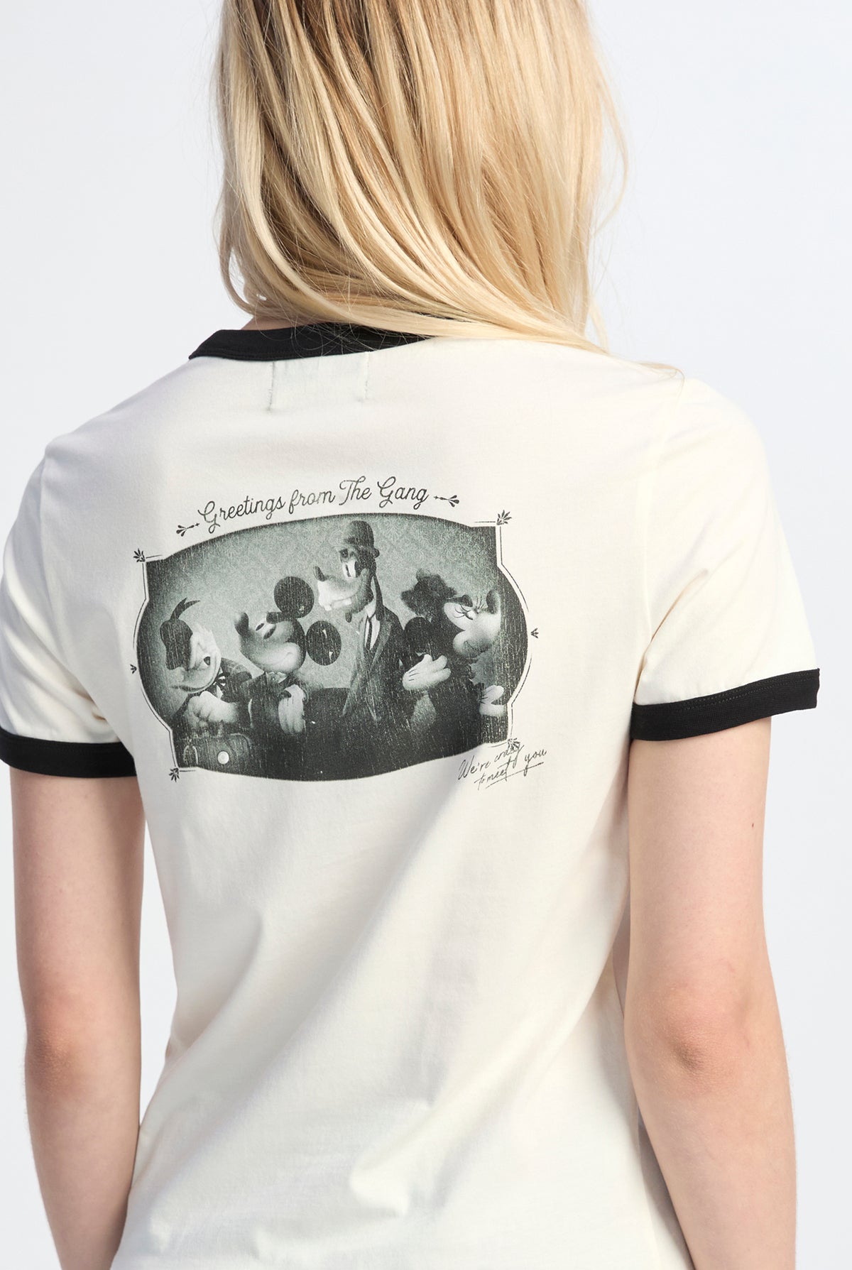 เสื้อยืดริงเกอร์ทรงรีแลกซ์ ลายมิคกี้ ฮาโลวีน