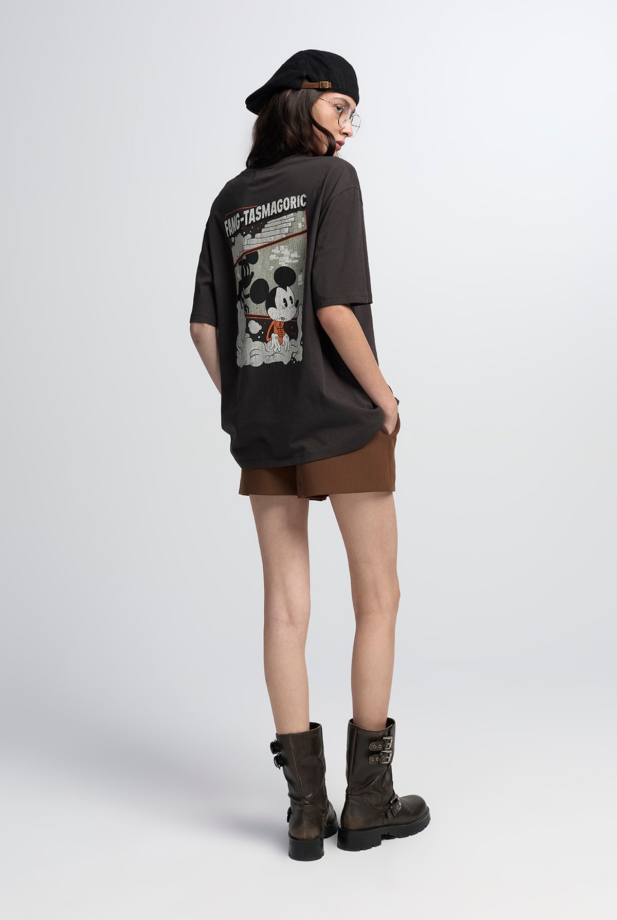 เสื้อยืดทรงโอเวอร์ไซส์ ฟอกการ์เมนท์ ลายมิคกี้ ฮาโลวีน