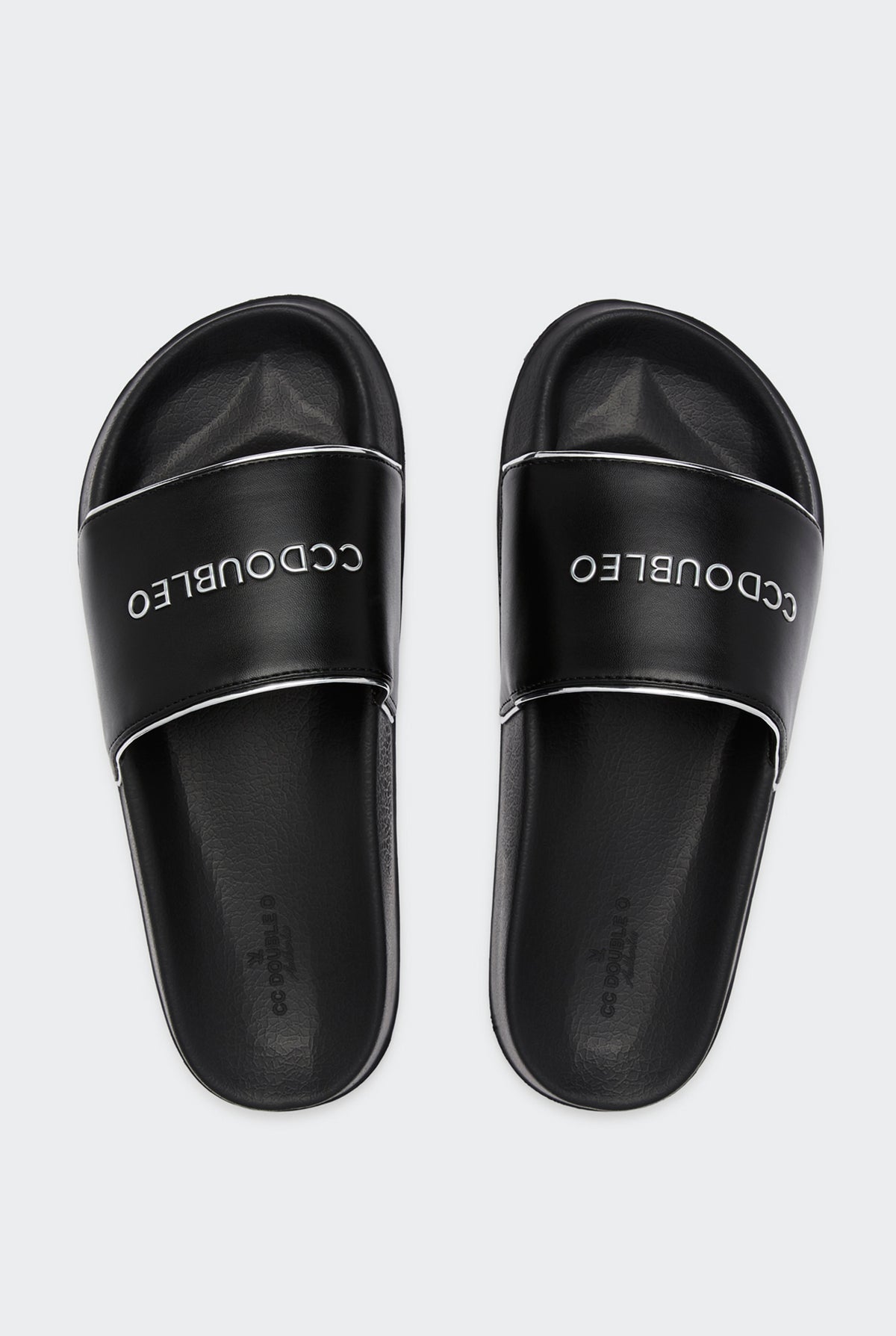 PATTERNED FLIP-FLOPS