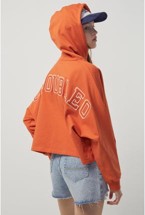 CROPPED HOODED PULLOVER