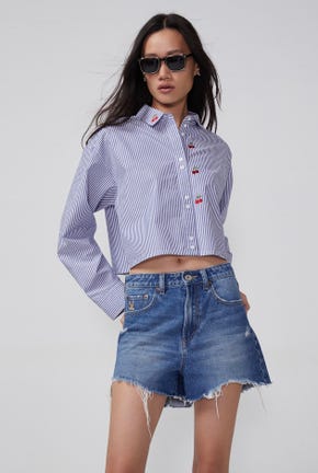 CHERRY EMBROIDERY CROPPED SHIRT